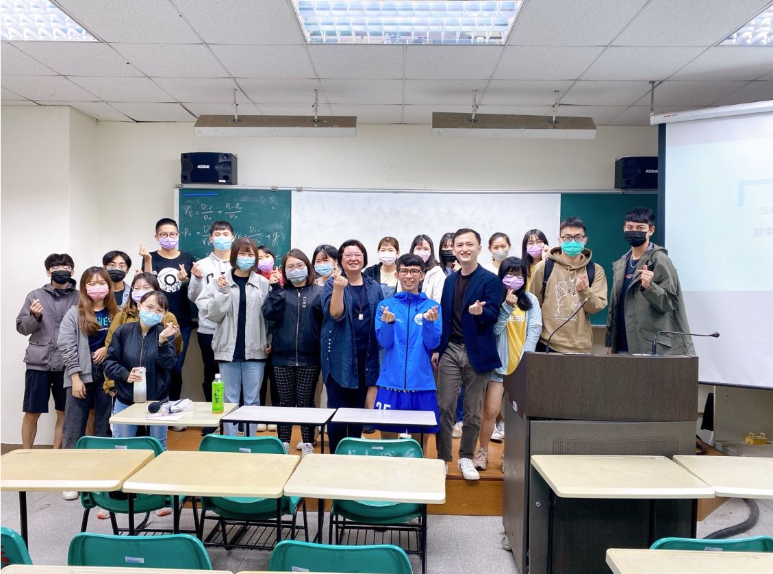 warson-at-kaohsiung-university-of-science-and-technology-group-picture